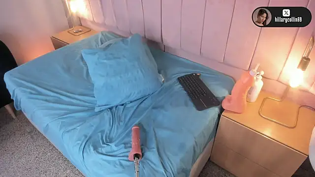 Hillary_Collins1: απευθείας συνομιλία ΧΧΧ