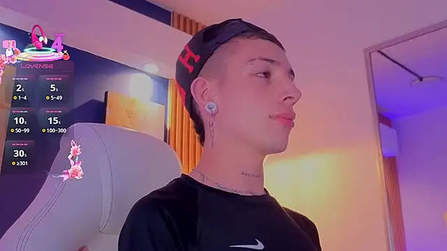 Luca_Prince_: онлайн-секс-чат