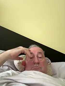 csikarn Webbikameraesitys