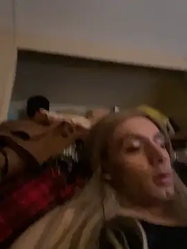 AlexAndriaStrips' Webcam Show