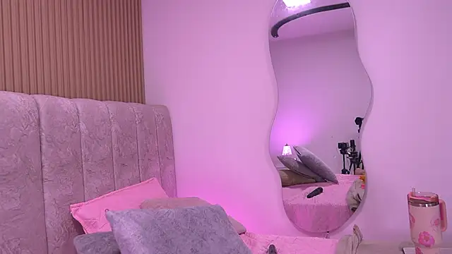 Chatroom XXX en direct de violeta_aroca