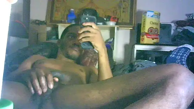 GUAPAN3S3_FIR3のライブXXXチャット