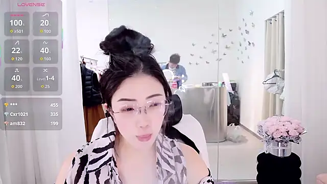 عرض كام yangyang-777