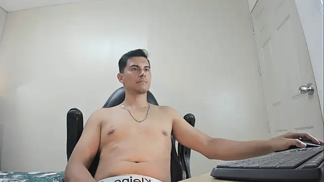 Mike_Conorsn Webbikameraesitys