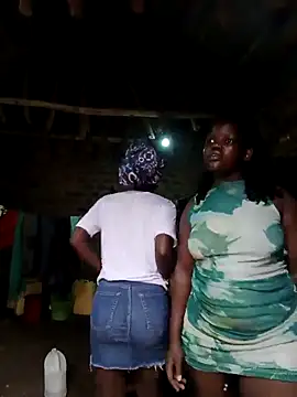 holygrail001 Live XXX-Chat