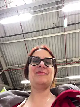 NataKitten Adlı Modelin Canlı XXX Sohbeti