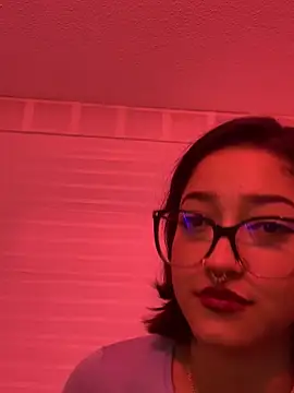 LilithMonette Adlı Modelin Web Kamerası Şovu