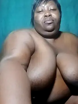 Sexychikitta Adlı Modelin Canlı XXX Sohbeti