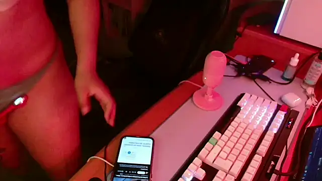 Živý XXX chat SmokyDee