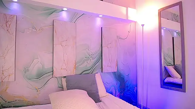 Max_Hader_: διαδικτυακό σόου στην κάμερα