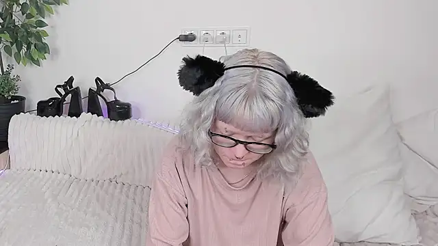 Chatroom XXX en direct de EdythElswick