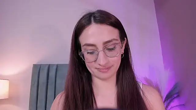 Chatroom XXX en direct de AndraCyruss