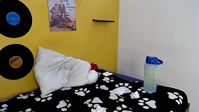 Chatroom XXX en direct de lilithevil32