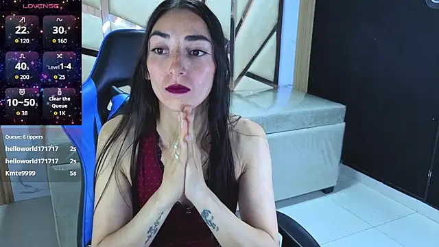 Maily_a_ Chat XXX in diretta