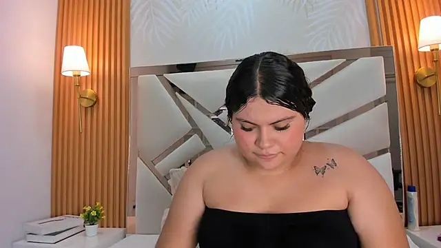Eimy_Curvy Live XXX-Chat