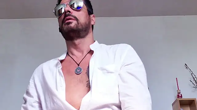 ChrisKox Webcam show