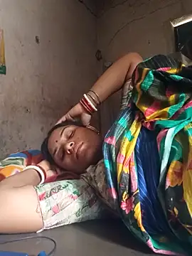 Sonya928: διαδικτυακό σόου στην κάμερα