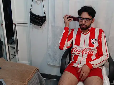 thomass1018 Chat XXX live