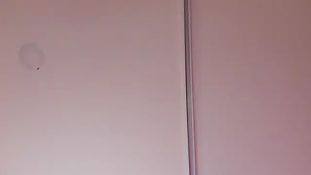 MiaTorres4's Live XXX Chat