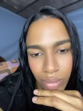 Czat XXX na żywo – FlorSalvaje_