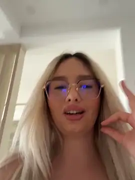 mollyxxx's Live XXX Chat