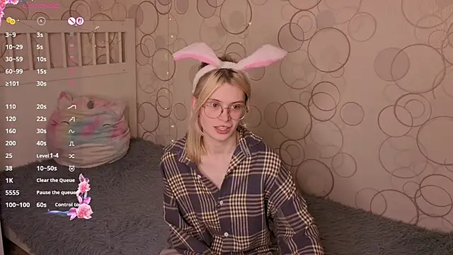 CarleySuski: απευθείας συνομιλία ΧΧΧ