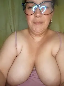 _Saraqueen 现场XXX聊天