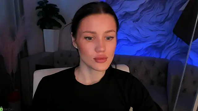 Aria_Mila – Naživo XXX chat