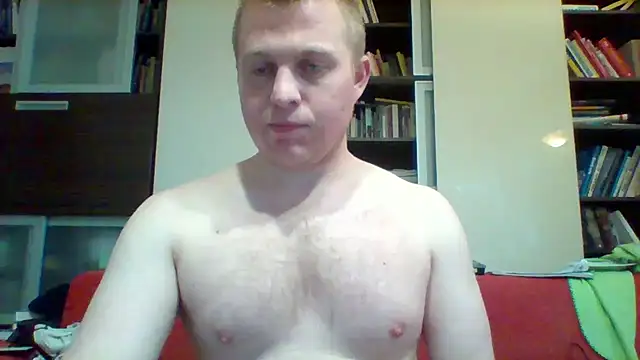 Show modela Matttthees na web-kameri