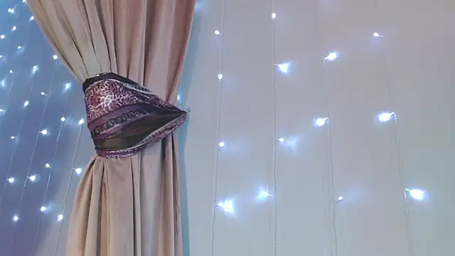 Chat XXX ao vivo de julia_renard