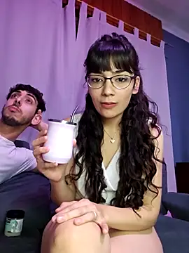 Chatroom XXX en direct de LeoyNicky98