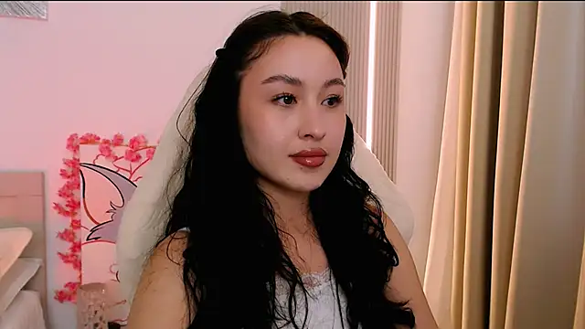 XXX chat uživo modela Ann__Cute