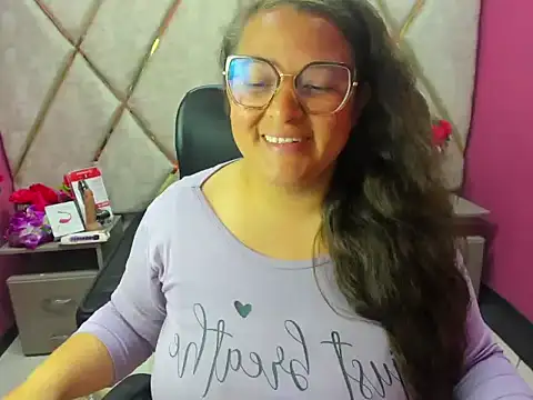 Sarah_Boobs_: απευθείας συνομιλία ΧΧΧ