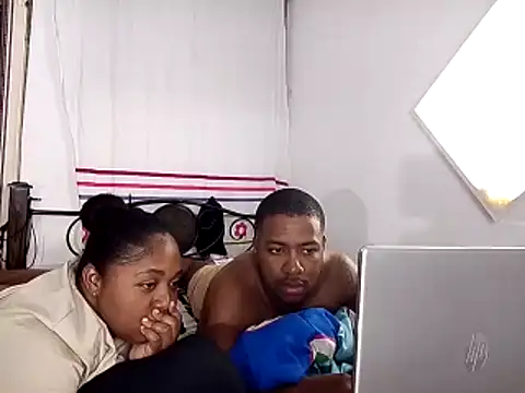 โชว์เว็บแคมของ Mia-Victory