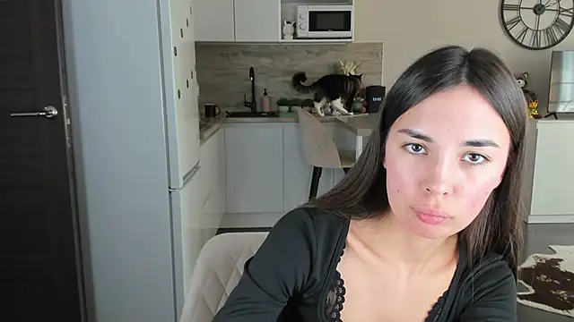 nilliluv: онлайн-секс-чат