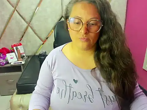 Sarah_Boobs_n Live XXX chat