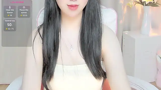 Chat XXX ao vivo de Sweet-Shuna