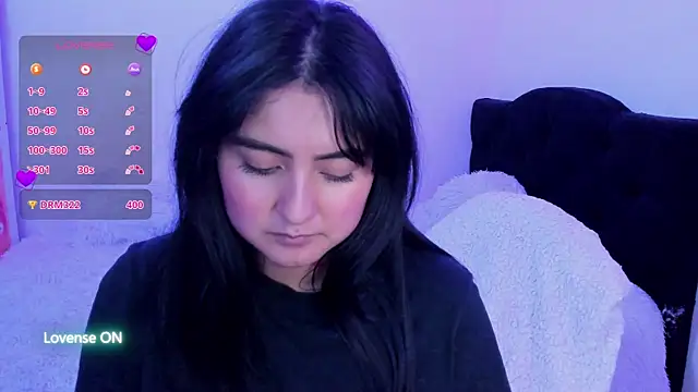 XXX chat uživo modela zakura_aniia