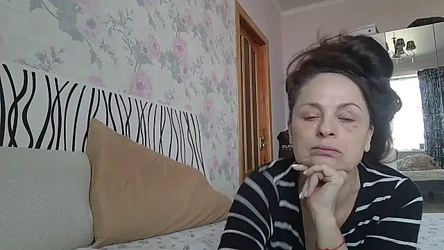 Živý XXX chat LindaStarS