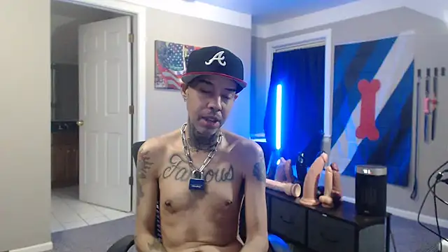 Michigan9000 라이브 XXX 채팅