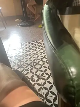 Aiko----: онлайн-секс-чат