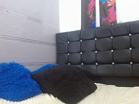 veronicaqueenxxx Adlı Modelin Canlı XXX Sohbeti