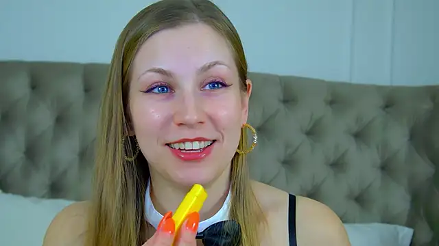 دردشة AprilSpringer الجنسية المباشرة