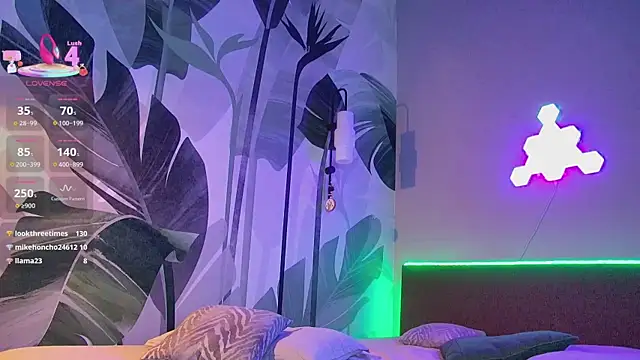 RubyValen live XXX chat