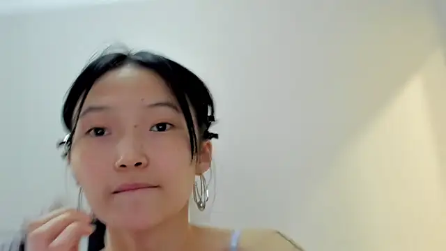 Chat XXX en directo de ailey_chao