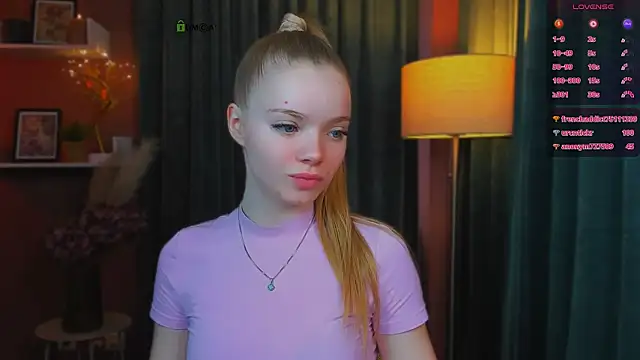 Chat +18 de maddy_moah ao vivo