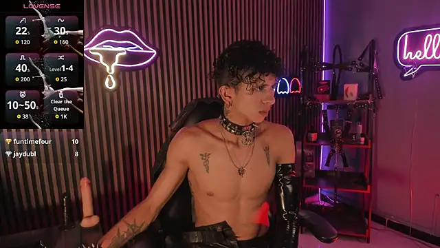 XXX chat uživo modela Maximoking26