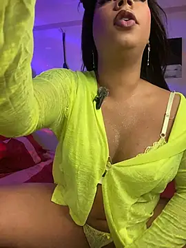 bywanda Chat XXX in diretta