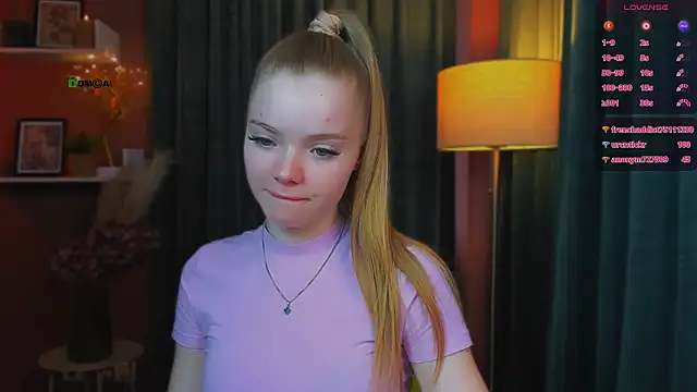 Chat XXX en directo de maddy_moah