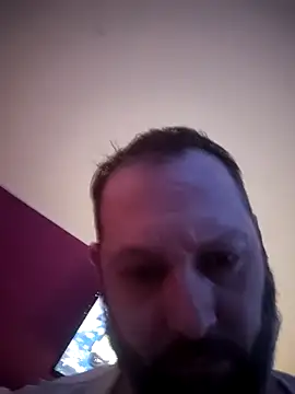 Cummaker69's Webcam Show